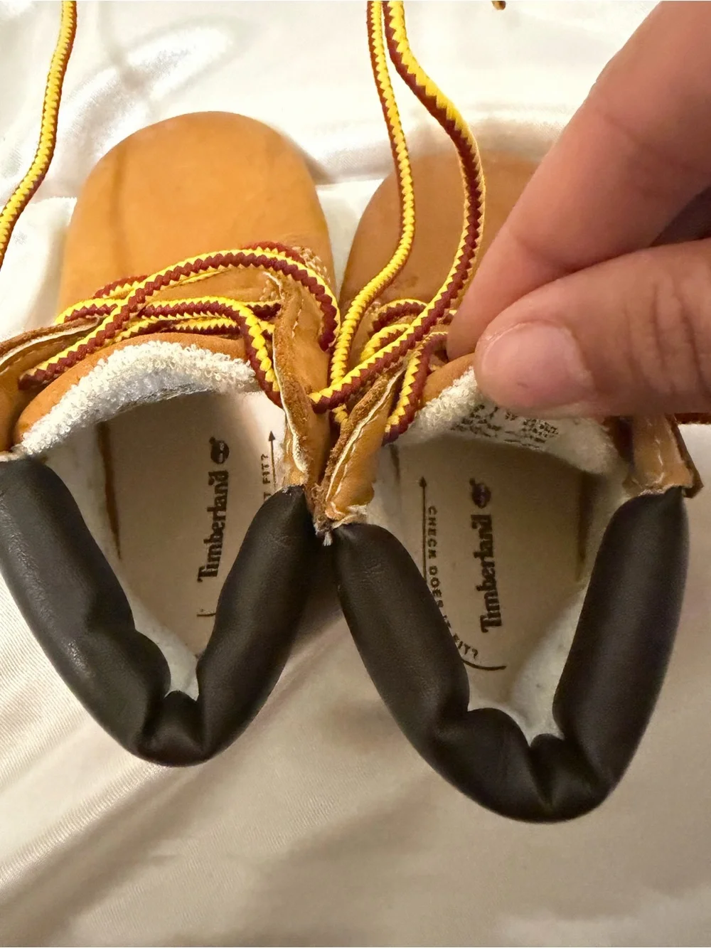 Timberland Infant 6-Inch Premium Boots Wheat Nubuck Lace Up Size US 2 Toddler